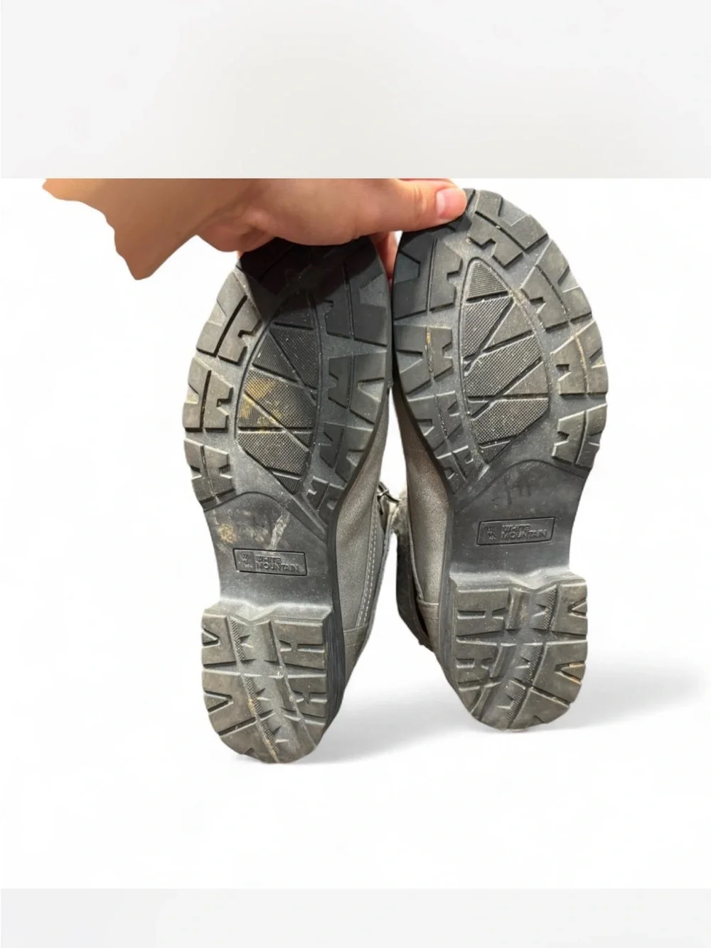 White Mountain Fold-Over Lace-Up Ankle Boots in Light Gray